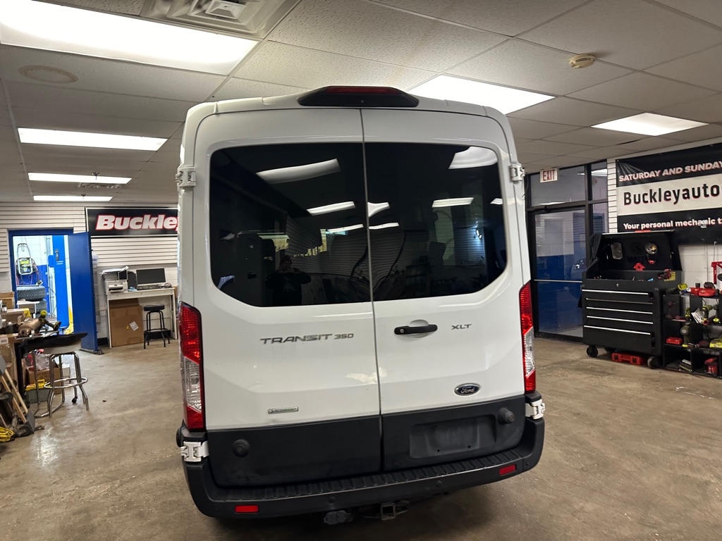 Ford Transit 350 Wagon Med. Roof XL w/Sliding Pass. 148-in. WB 2019