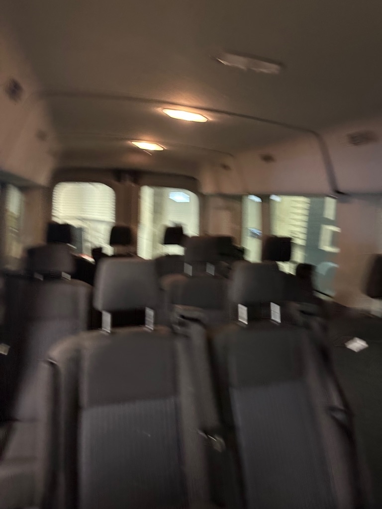 Ford Transit 350 Wagon Med. Roof XL w/Sliding Pass. 148-in. WB 2019