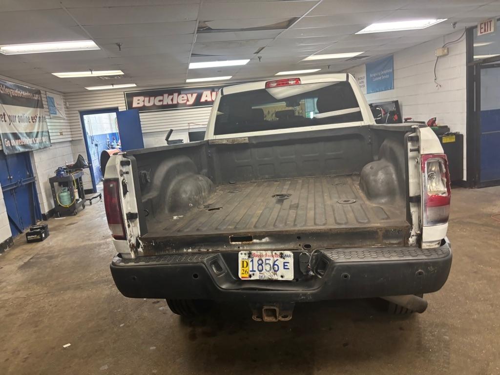 RAM 2500 Tradesman Crew Cab SWB 4WD 2017