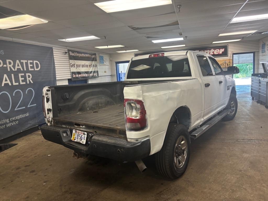 RAM 2500 Tradesman Crew Cab SWB 4WD 2017