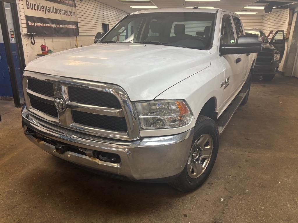 RAM 2500 Tradesman Crew Cab SWB 4WD 2017