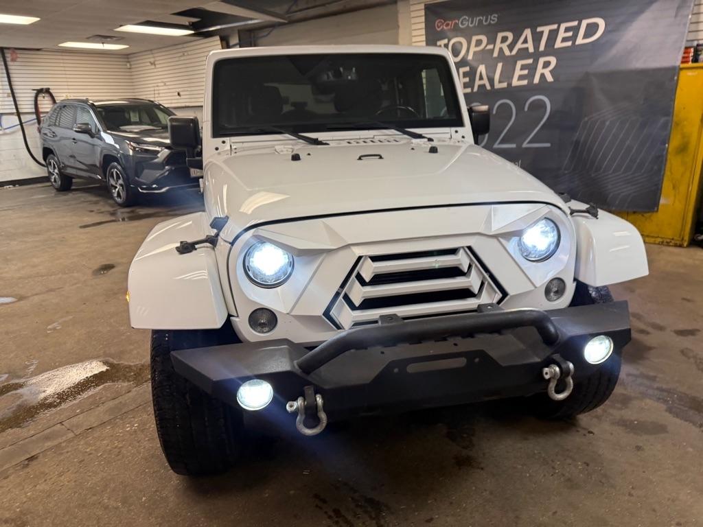 Jeep Wrangler Unlimited Sahara 4WD 2017