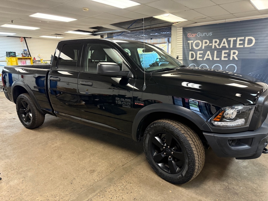 RAM 1500 Classic Tradesman Quad Cab 4WD 2020 RAM 1500 Classic Tradesman Quad Cab 4WD 2020