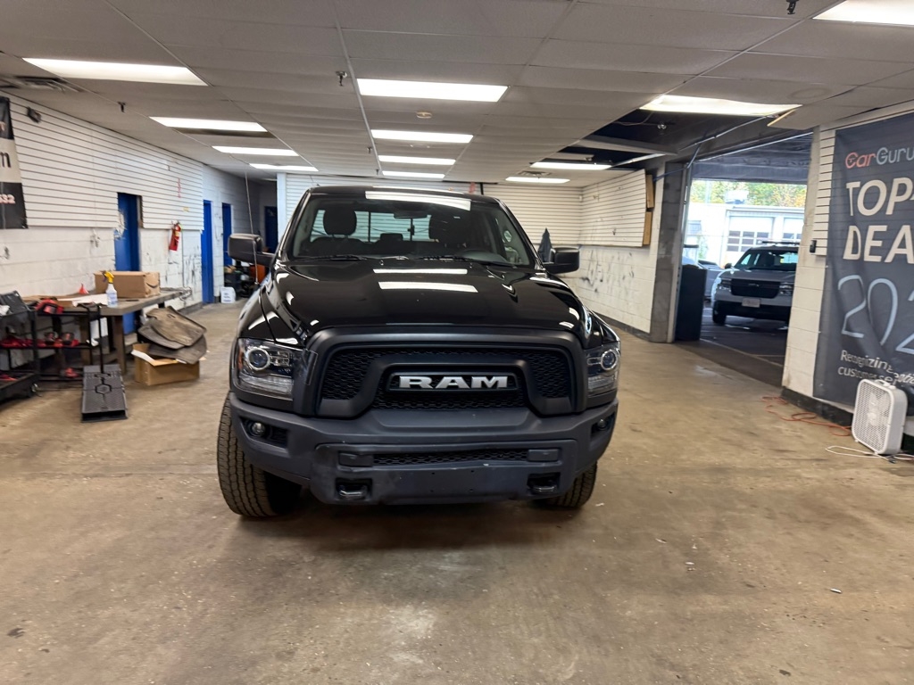 RAM 1500 Classic Tradesman Quad Cab 4WD 2020 RAM 1500 Classic Tradesman Quad Cab 4WD 2020
