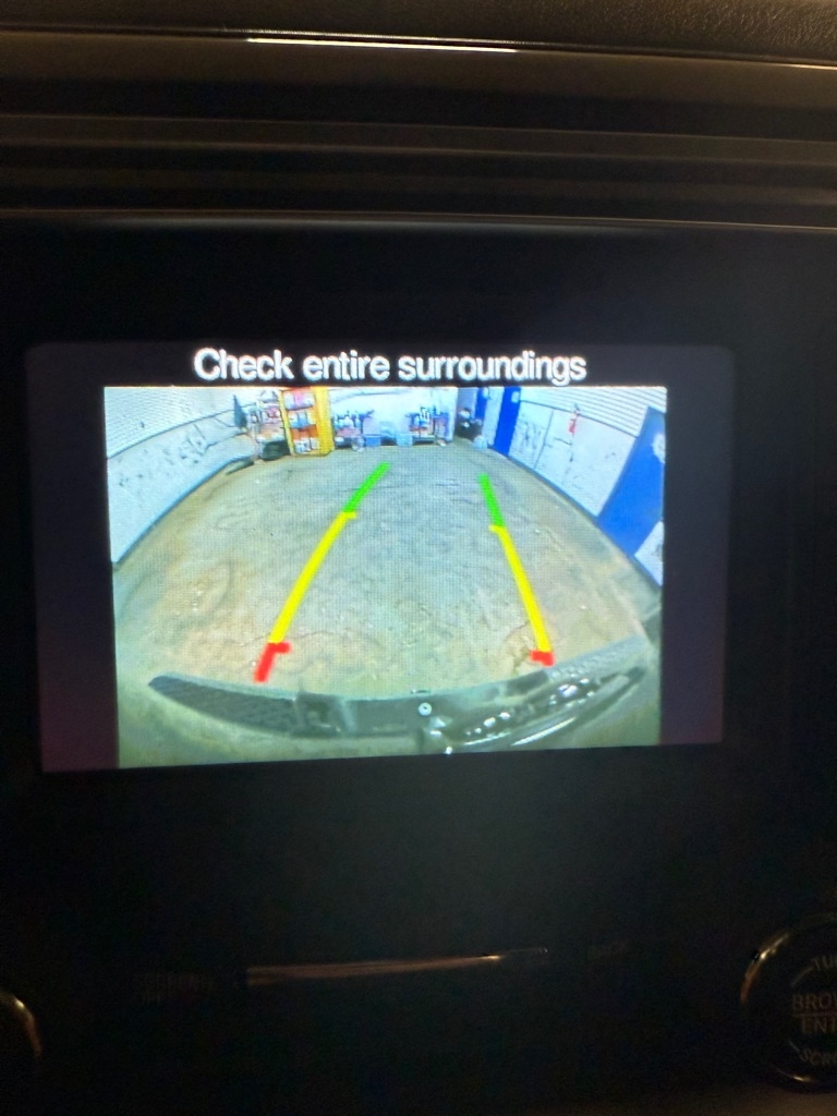 RAM 1500 Classic Tradesman Quad Cab 4WD 2020 RAM 1500 Classic Tradesman Quad Cab 4WD 2020