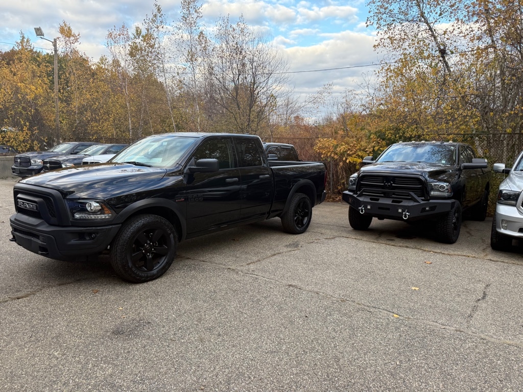 RAM 1500 Classic Tradesman Quad Cab 4WD 2020 RAM 1500 Classic Tradesman Quad Cab 4WD 2020