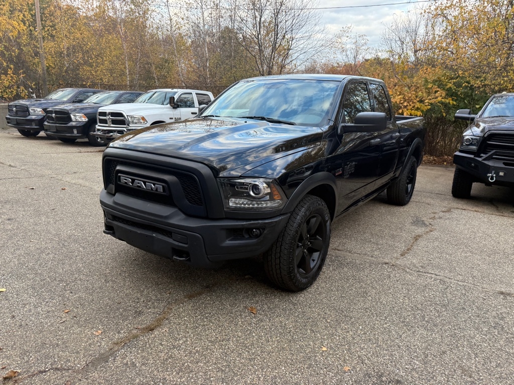 RAM 1500 Classic Tradesman Quad Cab 4WD 2020 RAM 1500 Classic Tradesman Quad Cab 4WD 2020