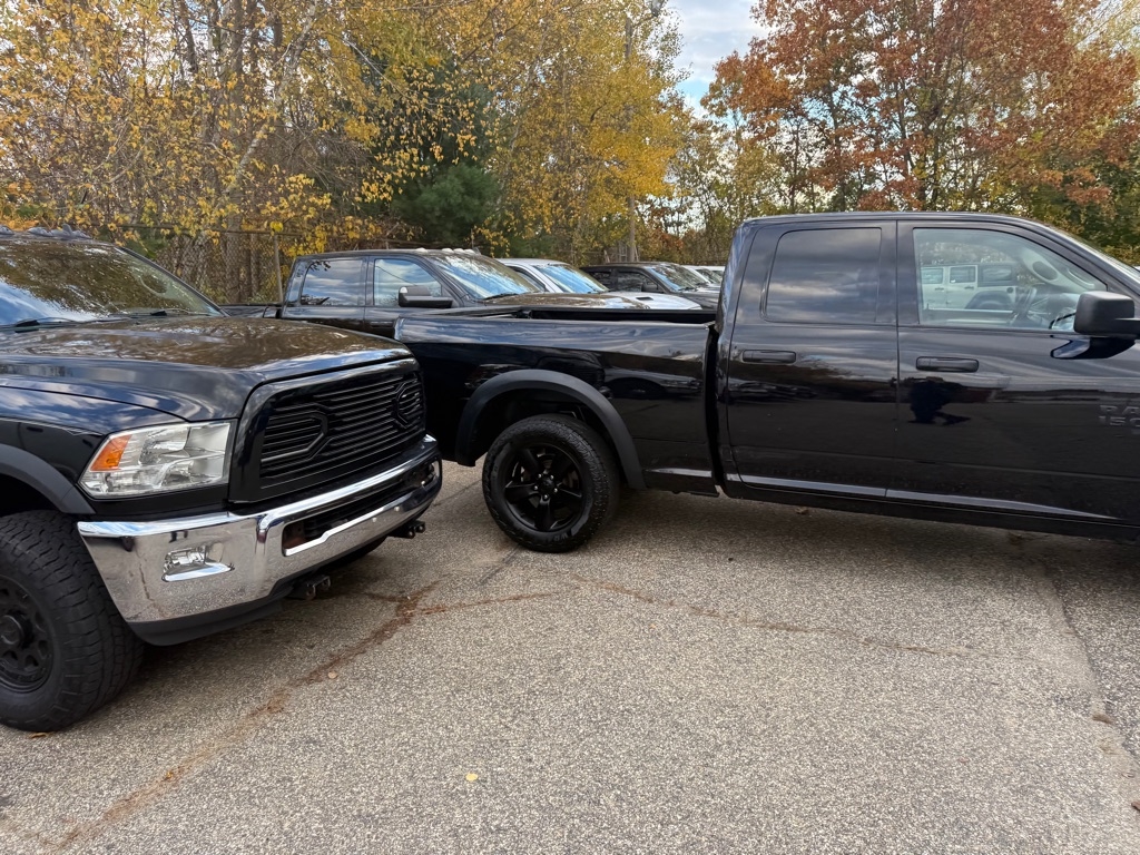 RAM 1500 Classic Tradesman Quad Cab 4WD 2020 RAM 1500 Classic Tradesman Quad Cab 4WD 2020