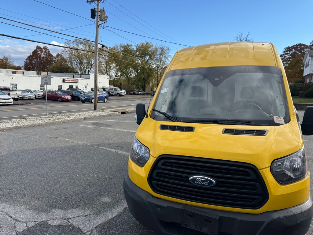 Ford Transit 250 Van High Roof w/Sliding Pass. 148-in. WB EL 2019 Ford Transit 250 Van High Roof w/Sliding Pass. 148-in. WB EL 2019