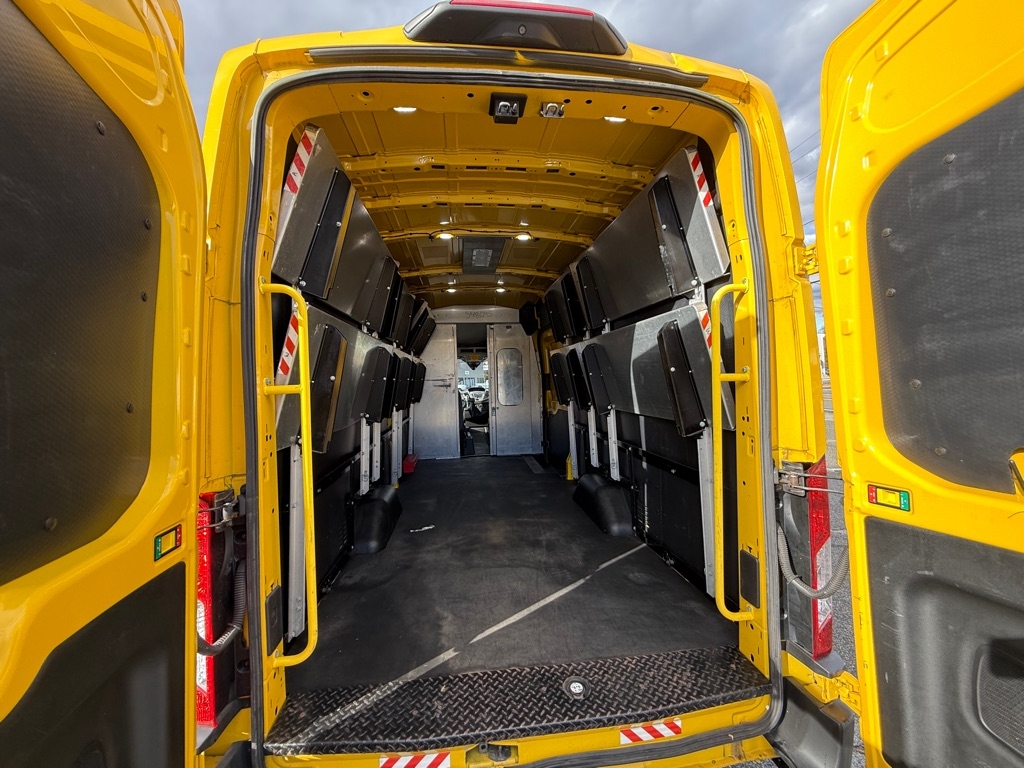 Ford Transit 250 Van High Roof w/Sliding Pass. 148-in. WB EL 2019 Ford Transit 250 Van High Roof w/Sliding Pass. 148-in. WB EL 2019