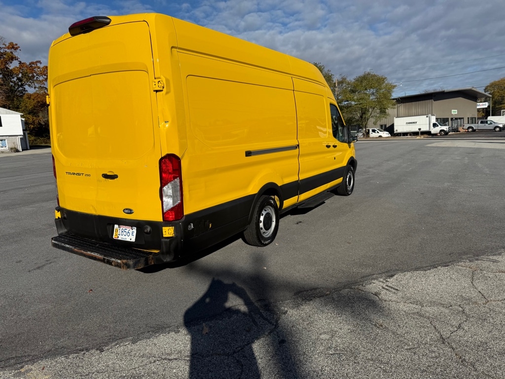 Ford Transit 250 Van High Roof w/Sliding Pass. 148-in. WB EL 2019 Ford Transit 250 Van High Roof w/Sliding Pass. 148-in. WB EL 2019
