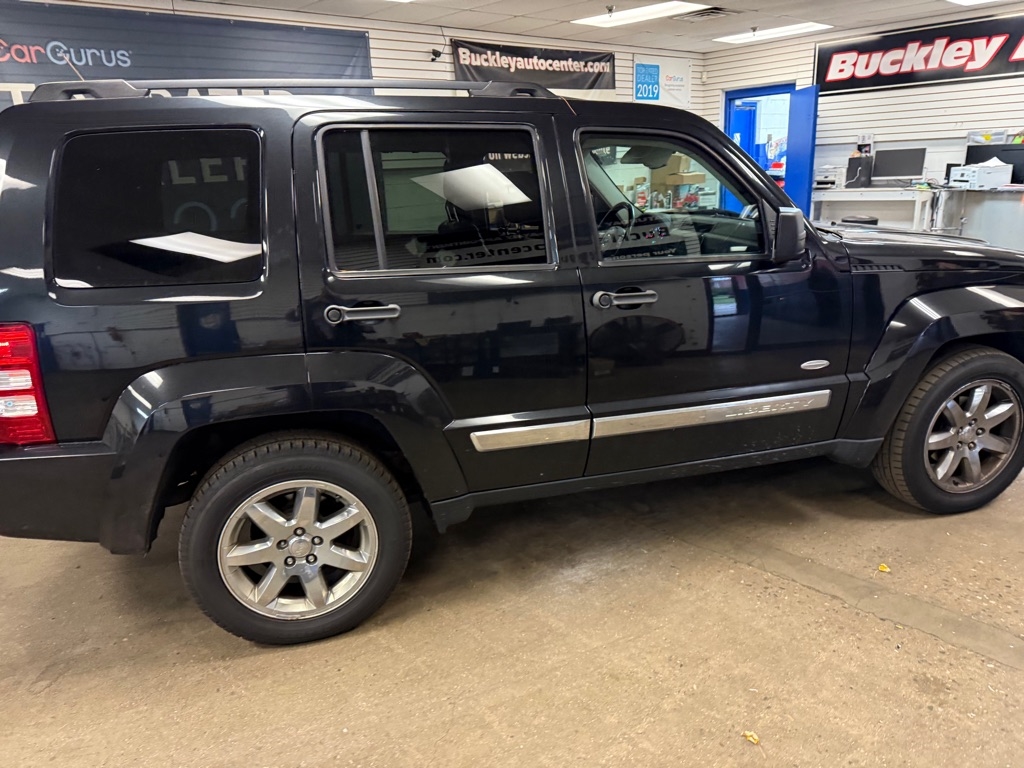 Jeep Liberty Sport 4WD 2012 Jeep Liberty Sport 4WD 2012