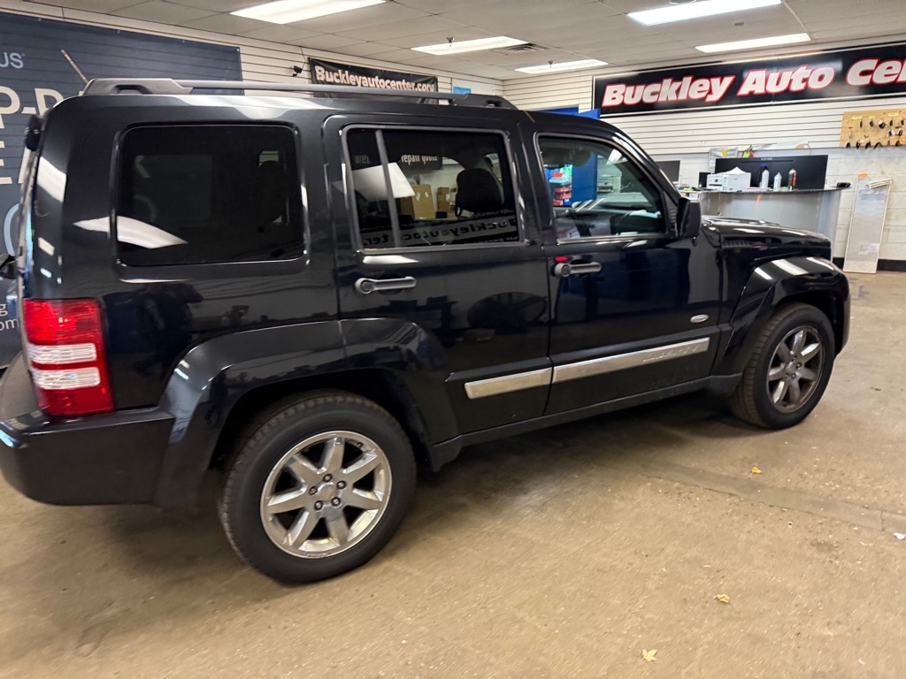 Jeep Liberty Sport 4WD 2012 Jeep Liberty Sport 4WD 2012