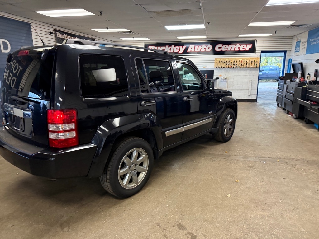 Jeep Liberty Sport 4WD 2012 Jeep Liberty Sport 4WD 2012