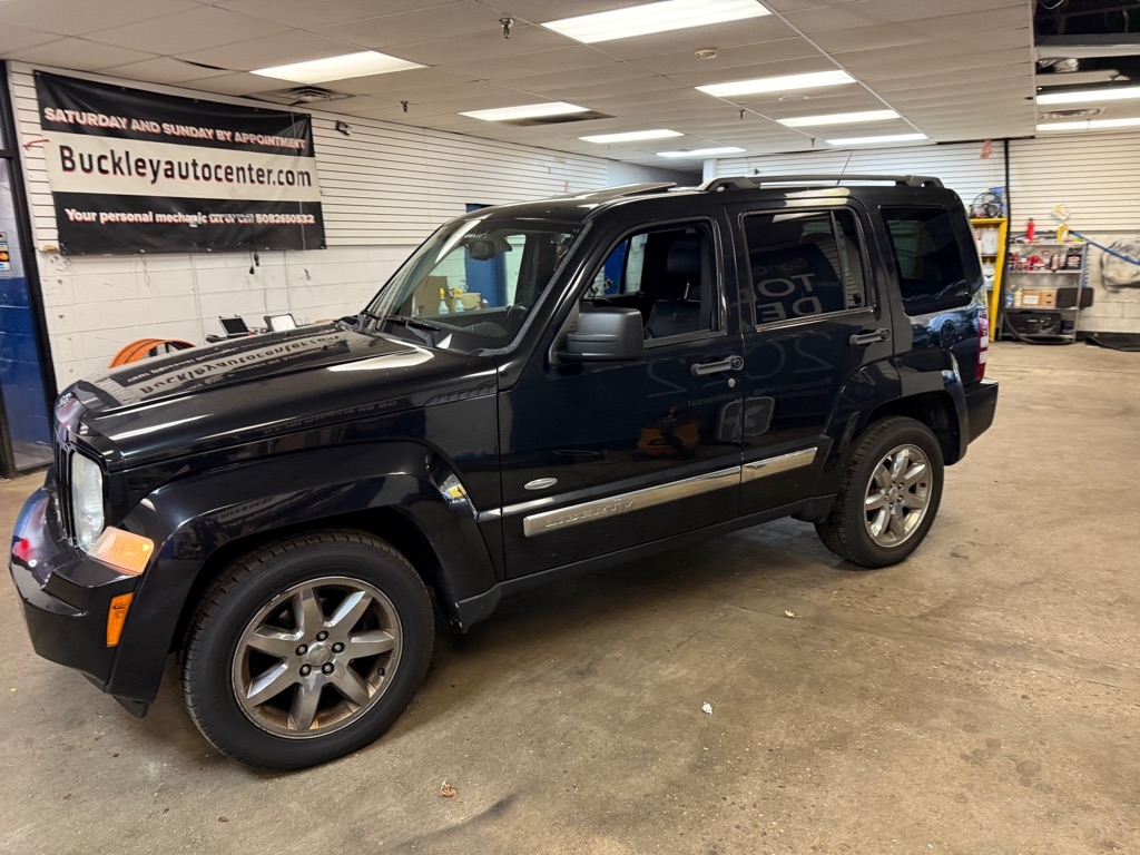 Jeep Liberty Sport 4WD 2012 Jeep Liberty Sport 4WD 2012