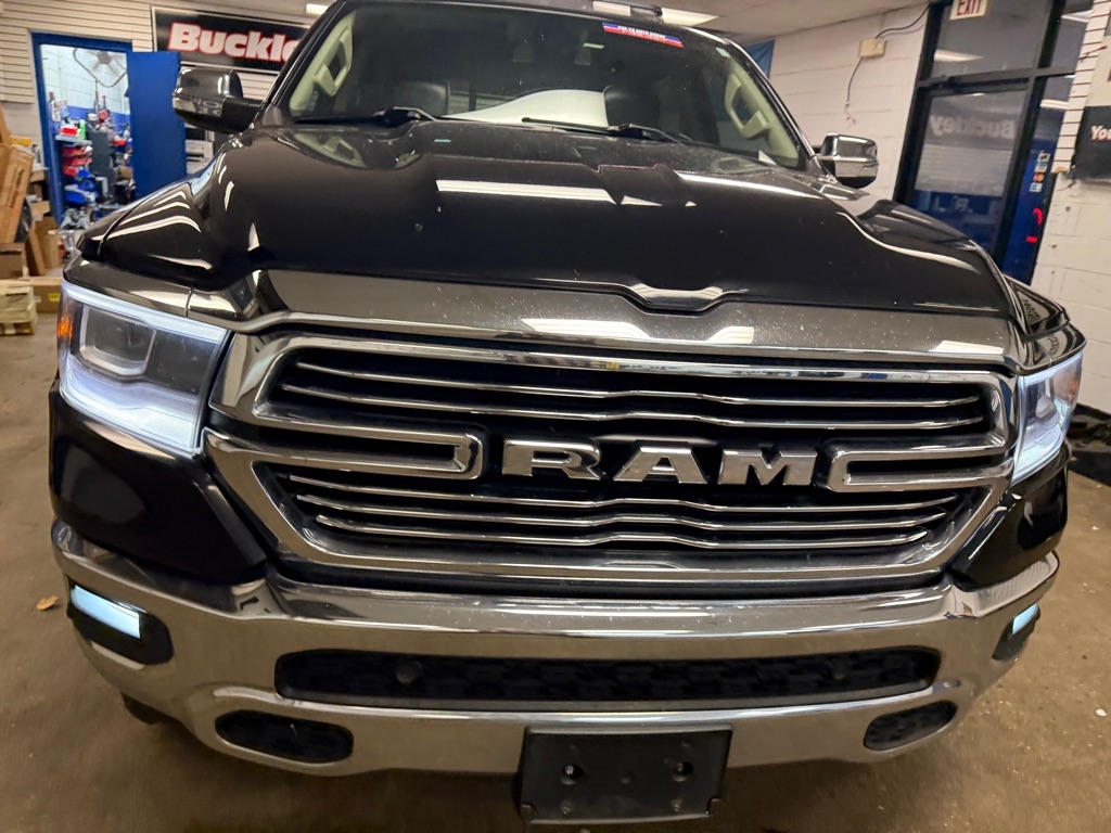 RAM 1500 Laramie Crew Cab SWB 4WD 2019 RAM 1500 Laramie Crew Cab SWB 4WD 2019