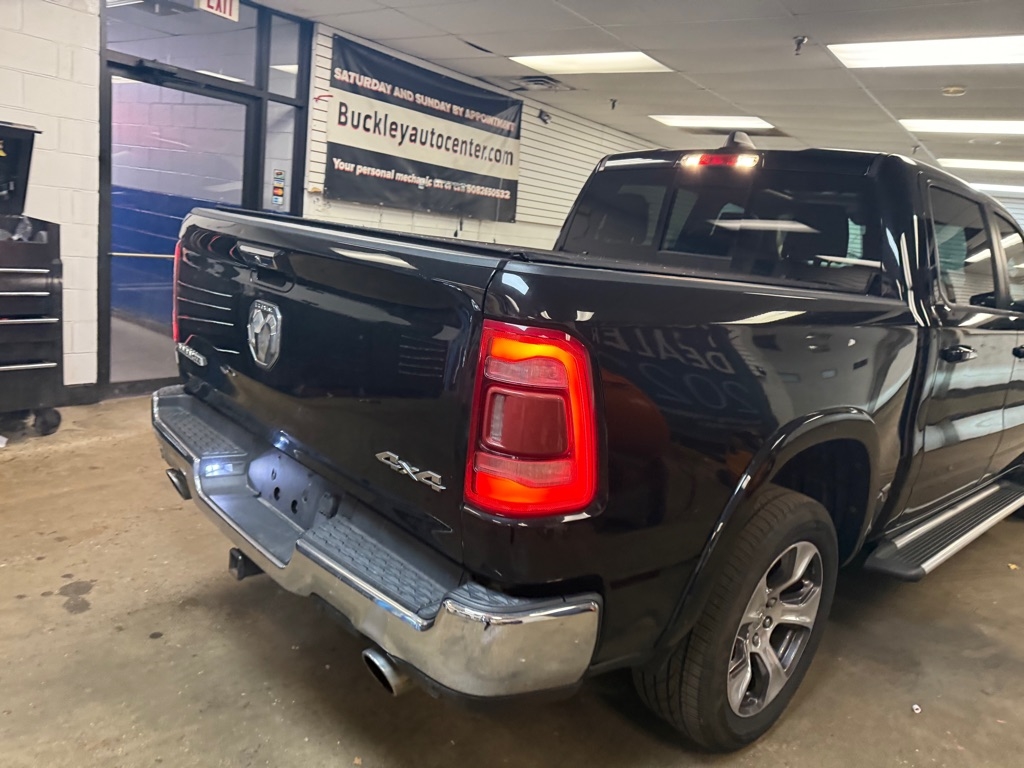 RAM 1500 Laramie Crew Cab SWB 4WD 2019 RAM 1500 Laramie Crew Cab SWB 4WD 2019