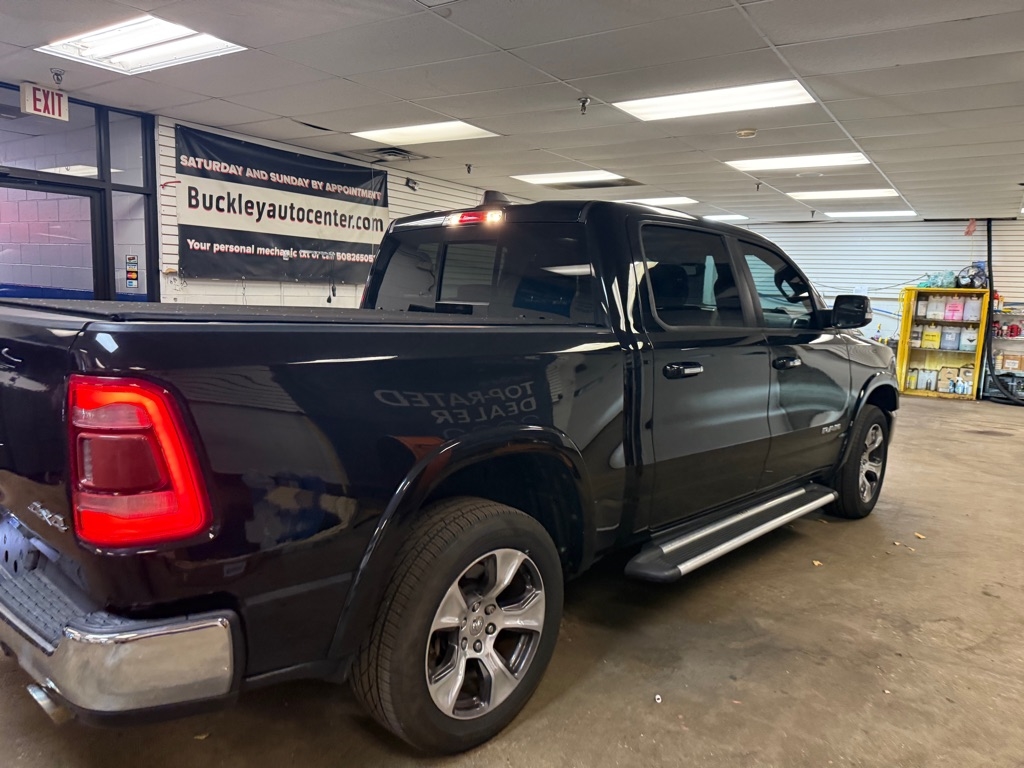 RAM 1500 Laramie Crew Cab SWB 4WD 2019 RAM 1500 Laramie Crew Cab SWB 4WD 2019