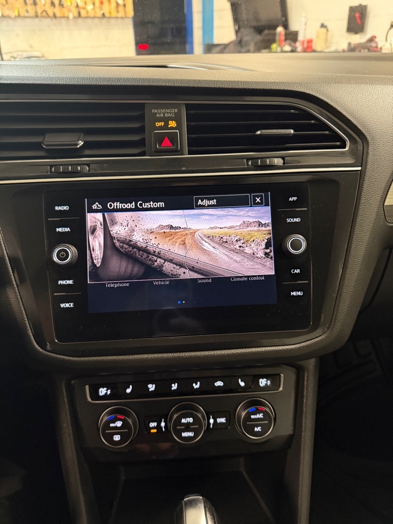 Volkswagen Tiguan SE 4Motion AWD 2018 Volkswagen Tiguan SE 4Motion AWD 2018