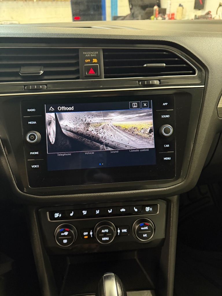 Volkswagen Tiguan SE 4Motion AWD 2018 Volkswagen Tiguan SE 4Motion AWD 2018