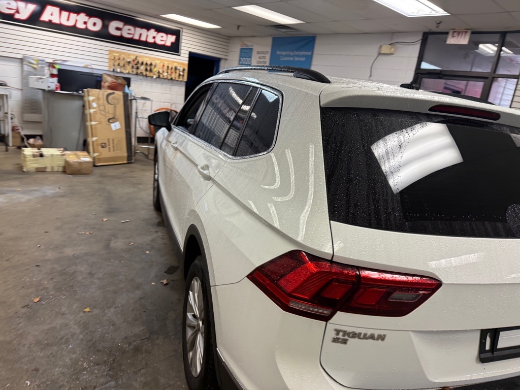 Volkswagen Tiguan SE 4Motion AWD 2018 Volkswagen Tiguan SE 4Motion AWD 2018