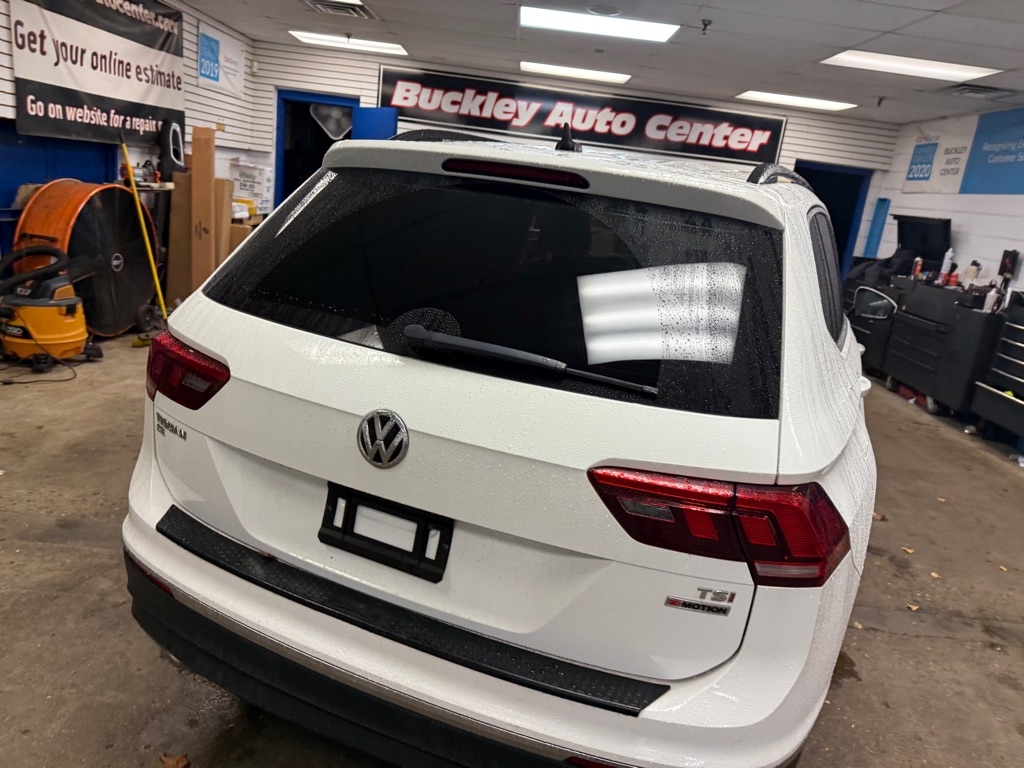 Volkswagen Tiguan SE 4Motion AWD 2018 Volkswagen Tiguan SE 4Motion AWD 2018