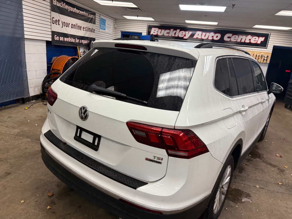 Volkswagen Tiguan SE 4Motion AWD 2018 Volkswagen Tiguan SE 4Motion AWD 2018