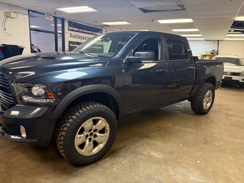 RAM 1500 Sport Crew Cab SWB 4WD 2013