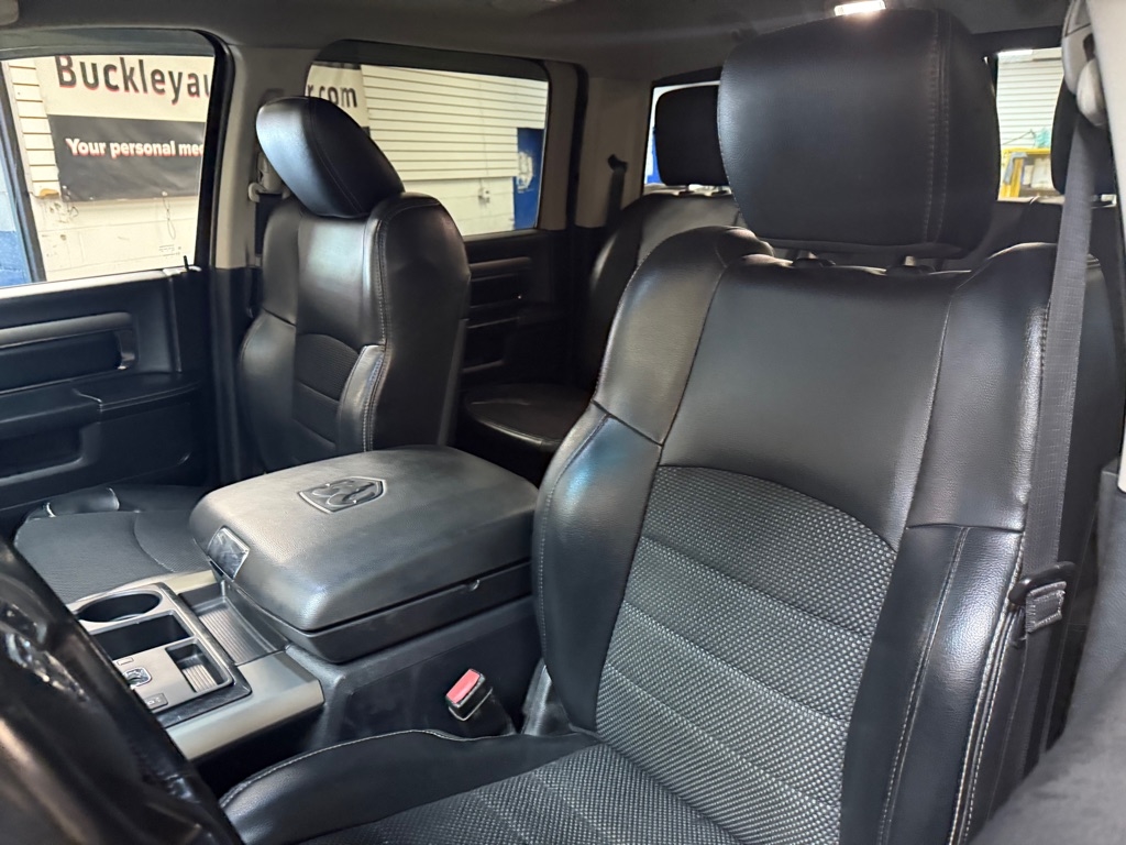 RAM 1500 Sport Crew Cab SWB 4WD 2013