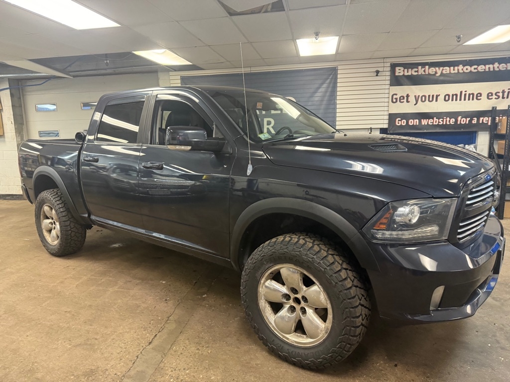 RAM 1500 Sport Crew Cab SWB 4WD 2013