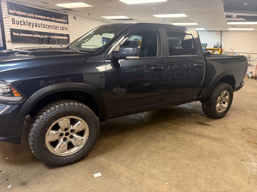 RAM 1500 Sport Crew Cab SWB 4WD 2013