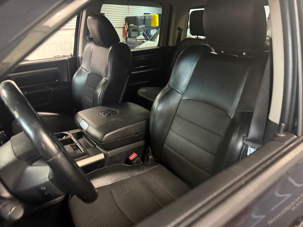 RAM 1500 Sport Crew Cab SWB 4WD 2013