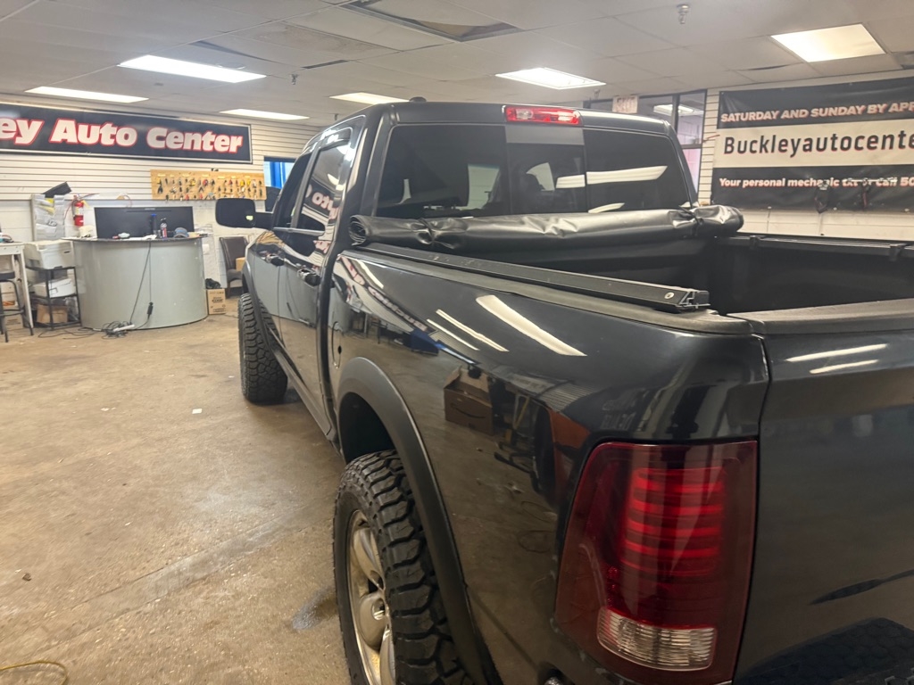 RAM 1500 Sport Crew Cab SWB 4WD 2013