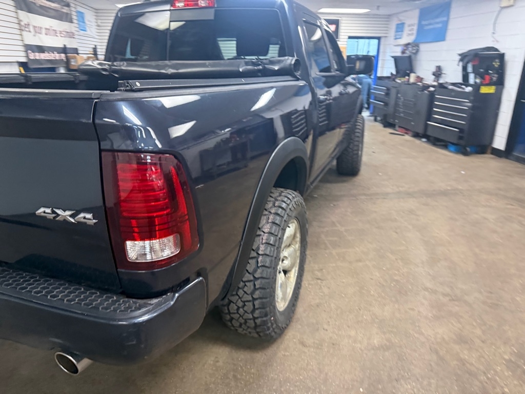 RAM 1500 Sport Crew Cab SWB 4WD 2013