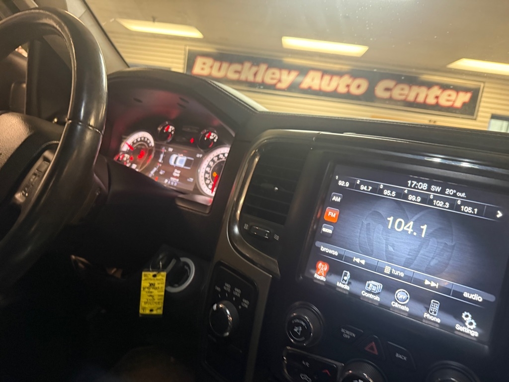 RAM 1500 Sport Crew Cab SWB 4WD 2013