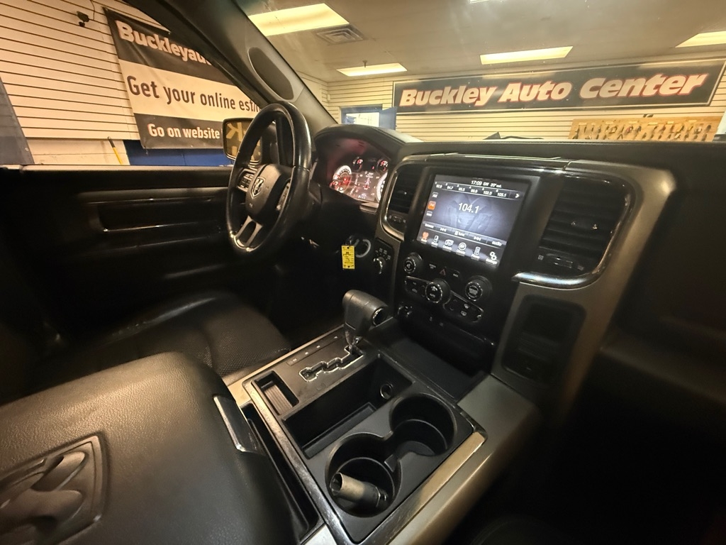 RAM 1500 Sport Crew Cab SWB 4WD 2013