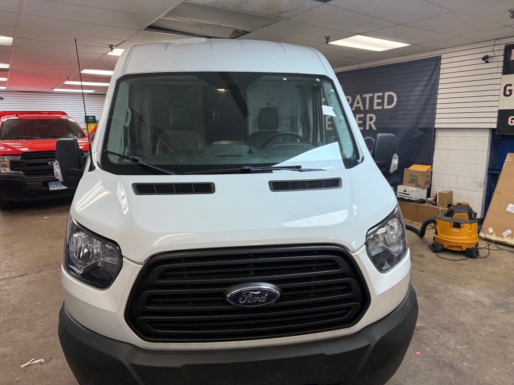 2019 Ford Transit 150 Van Med. Roof w/Sliding Pass. 148-in. WB