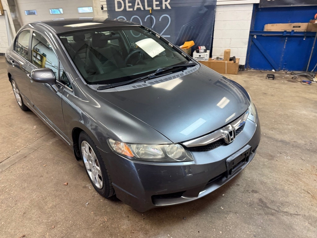 2010 Honda Civic LX Sedan 5-Speed AT
