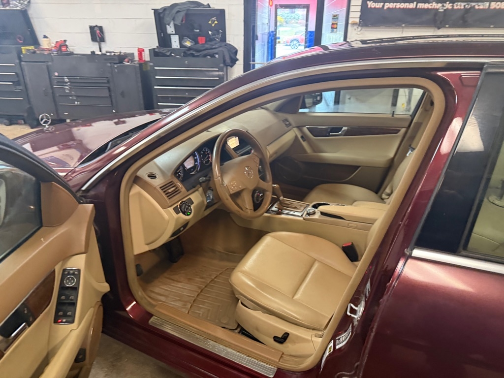 Mercedes-Benz C-Class C300 Sport Sedan 2008