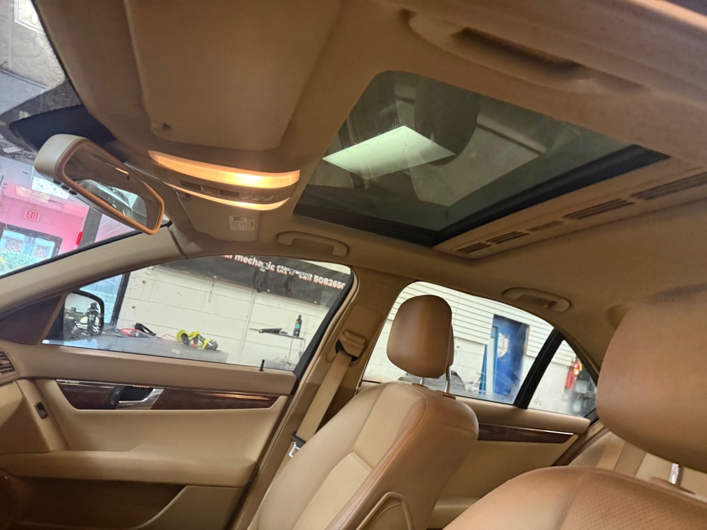 Mercedes-Benz C-Class C300 Sport Sedan 2008