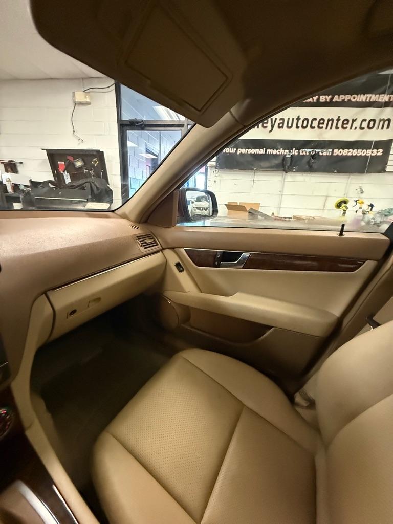 Mercedes-Benz C-Class C300 Sport Sedan 2008