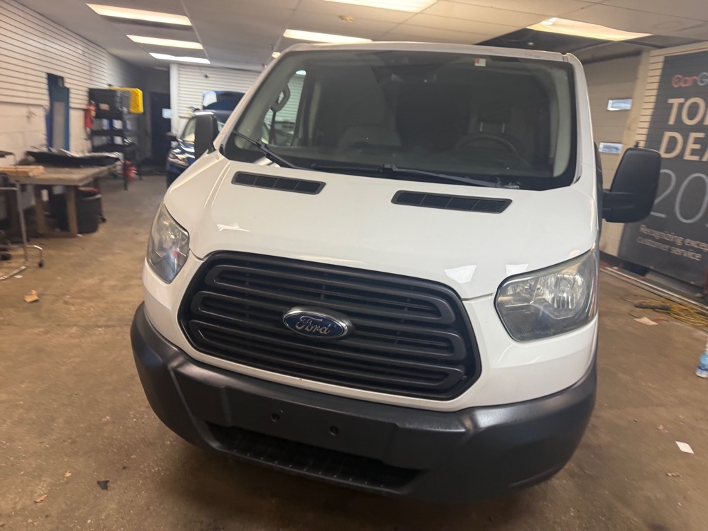 Ford Transit 150 Van Low Roof 60/40 Pass. 130-in. WB 2016