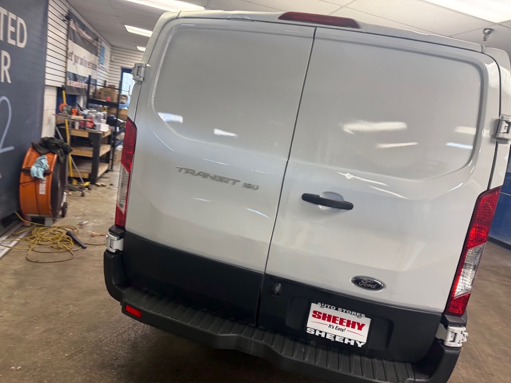 Ford Transit 150 Van Low Roof 60/40 Pass. 130-in. WB 2016