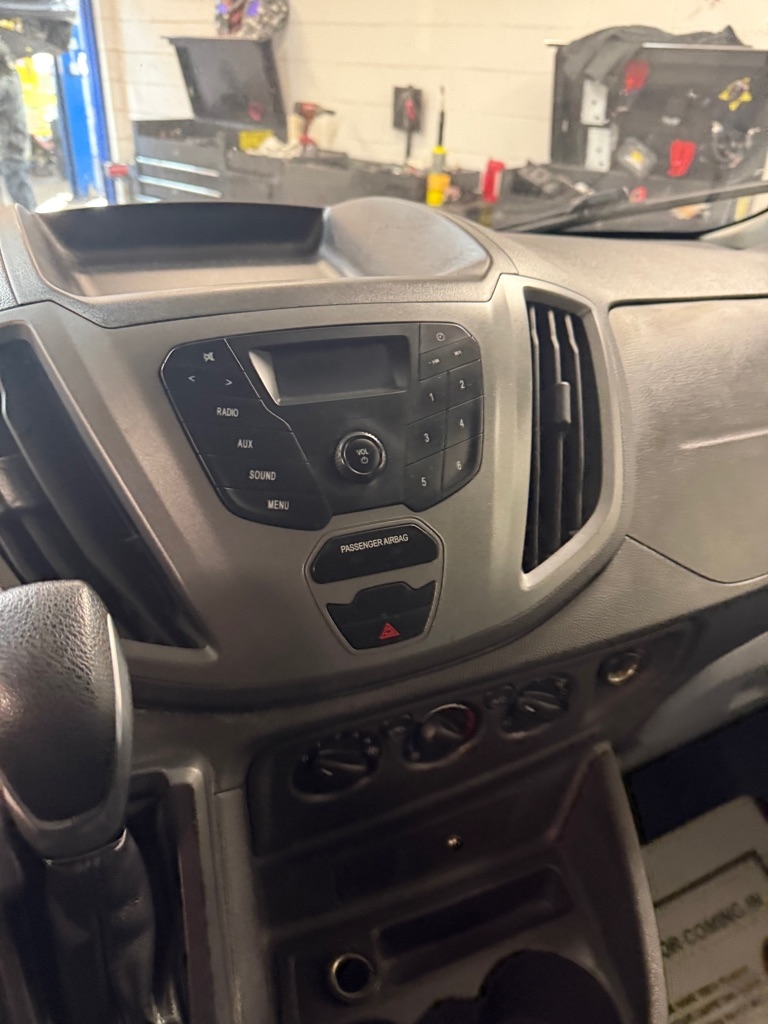 Ford Transit 150 Van Low Roof 60/40 Pass. 130-in. WB 2016