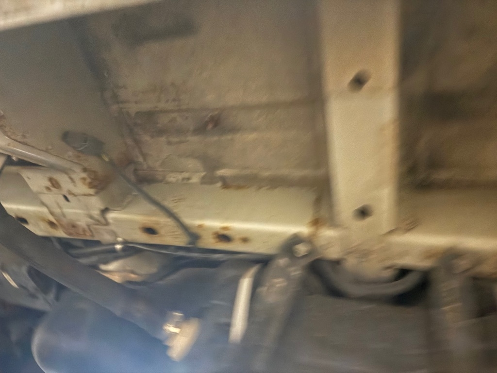 Ford Transit 150 Van Low Roof 60/40 Pass. 130-in. WB 2016