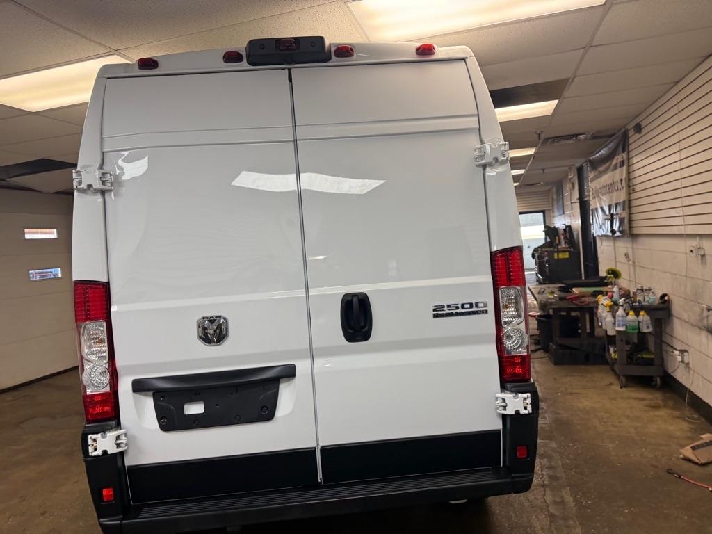 RAM Promaster 2500 High Roof 159-in. WB 2023