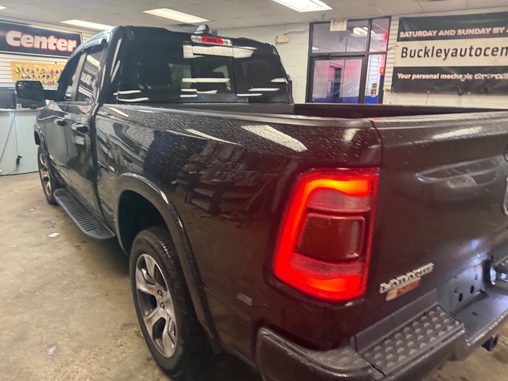 RAM 1500 Laramie Quad Cab 4WD 2019