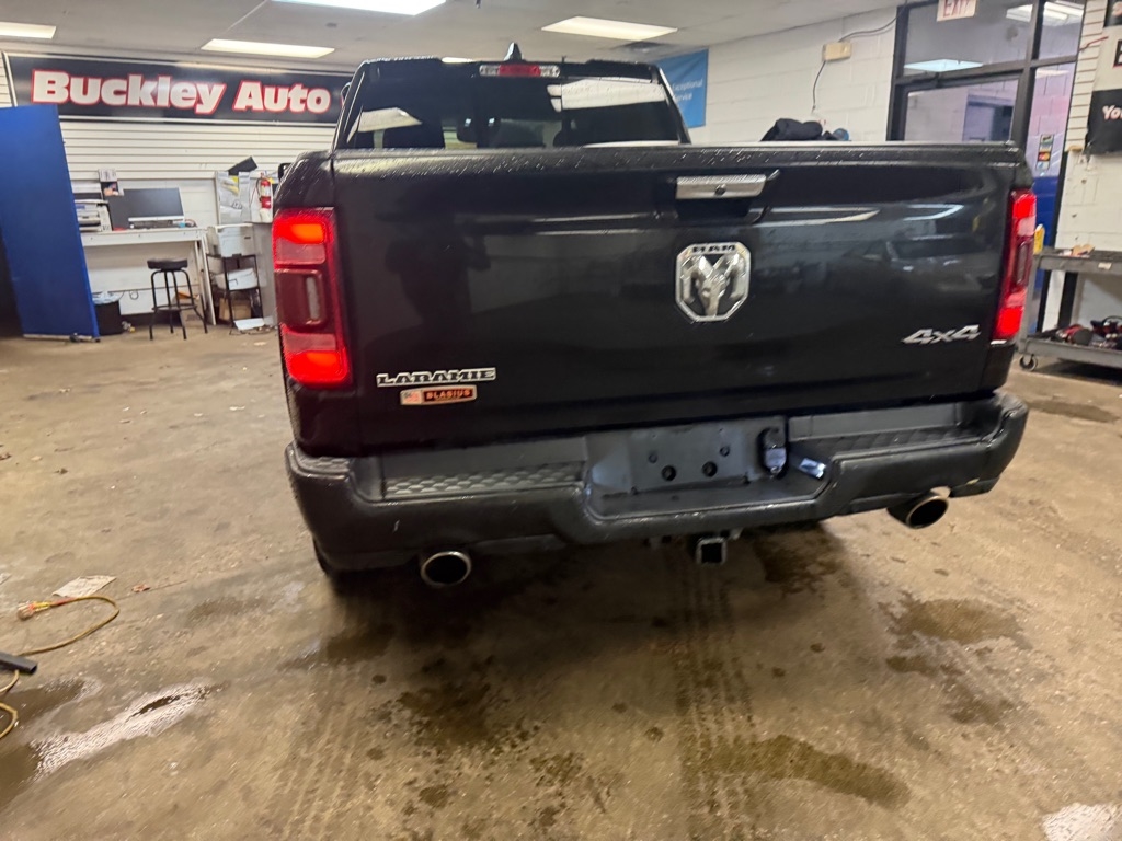 RAM 1500 Laramie Quad Cab 4WD 2019