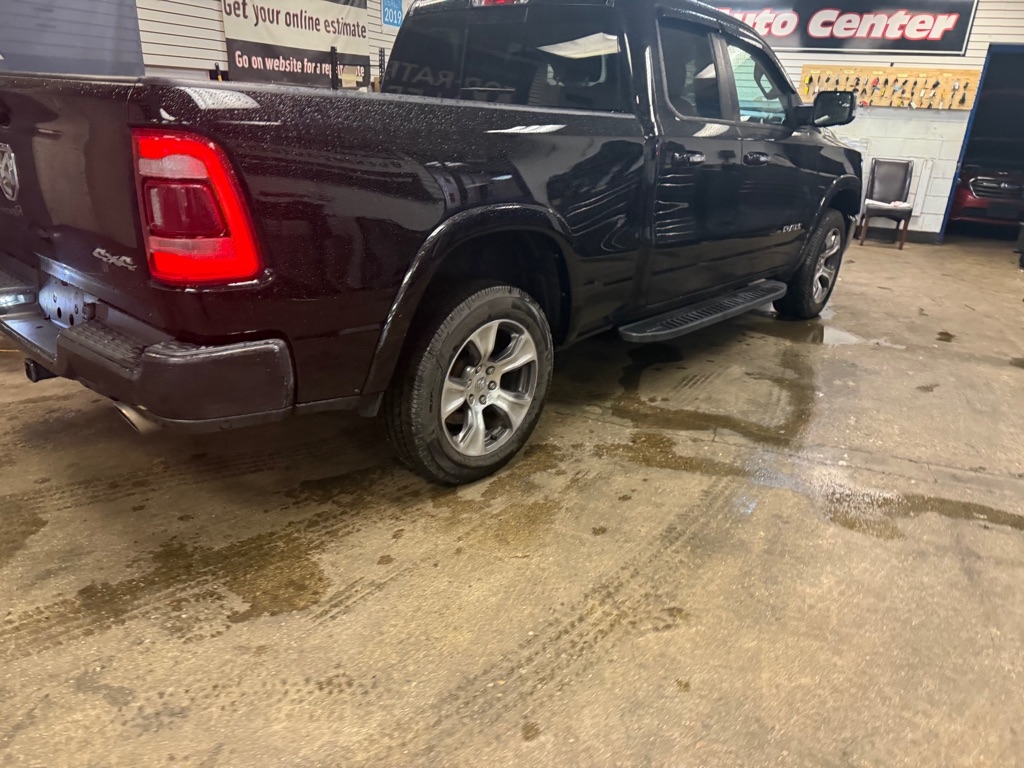 RAM 1500 Laramie Quad Cab 4WD 2019
