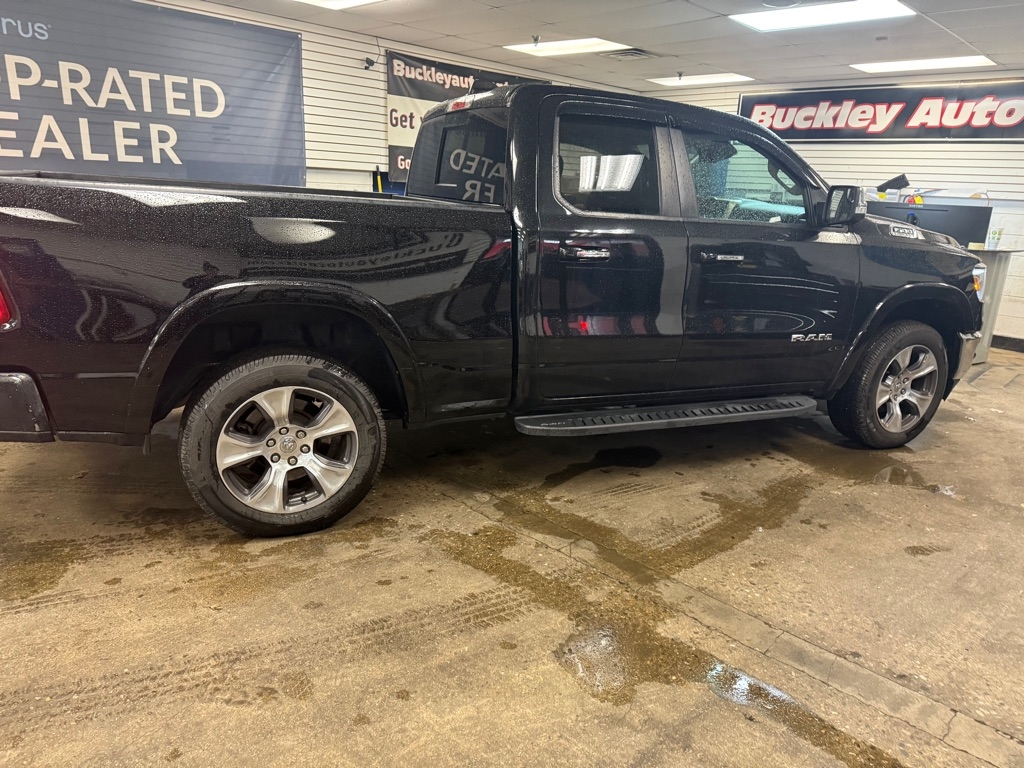 RAM 1500 Laramie Quad Cab 4WD 2019